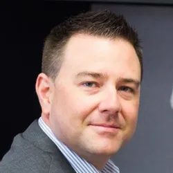 headshot of Dr. Jonathan Kelly