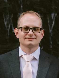 headshot of Denis Vida