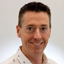 headshot of Perry Edmundson